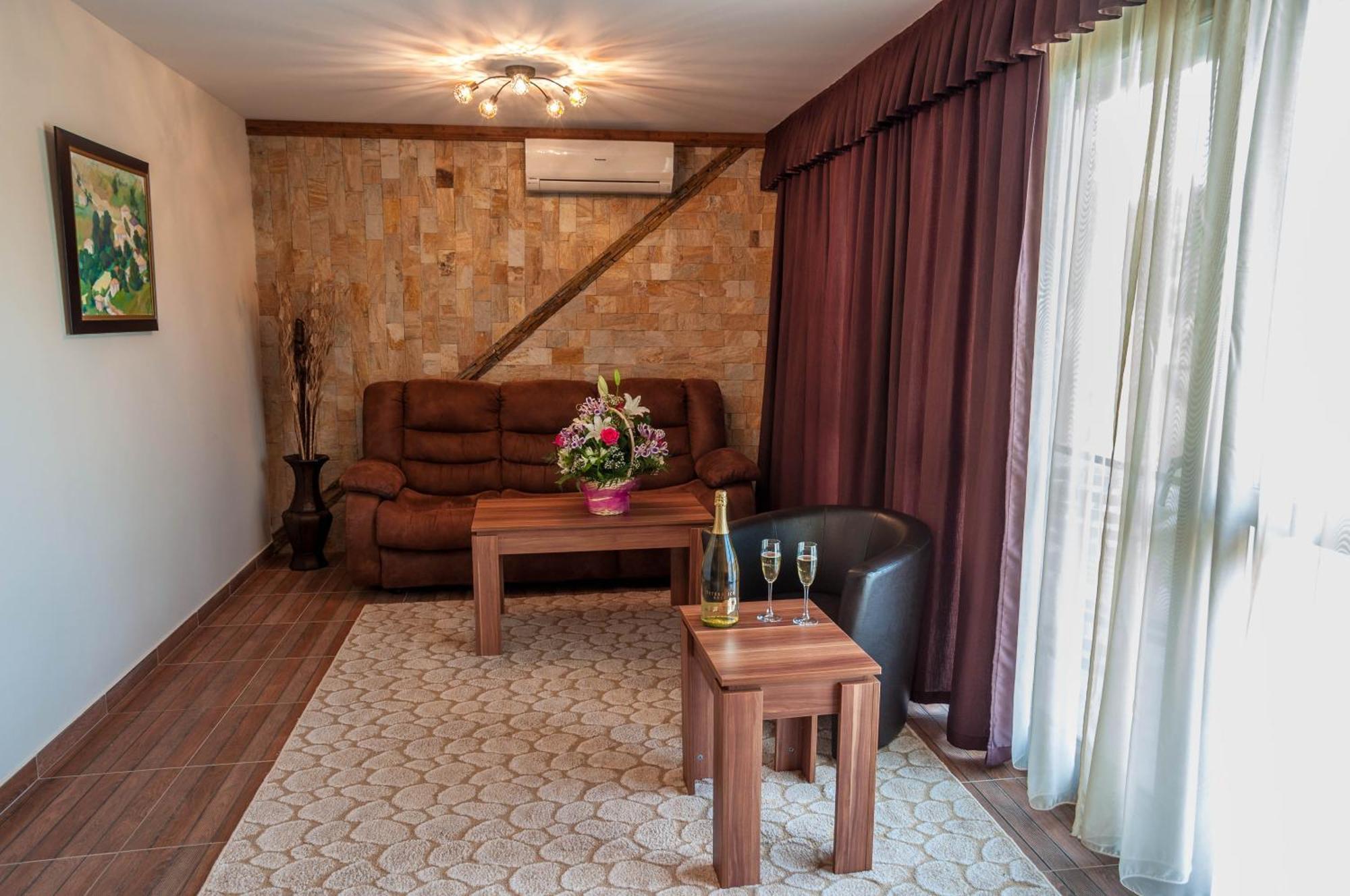 Hotel The Wind Mills Hydropark Gorna Malina Zimmer foto
