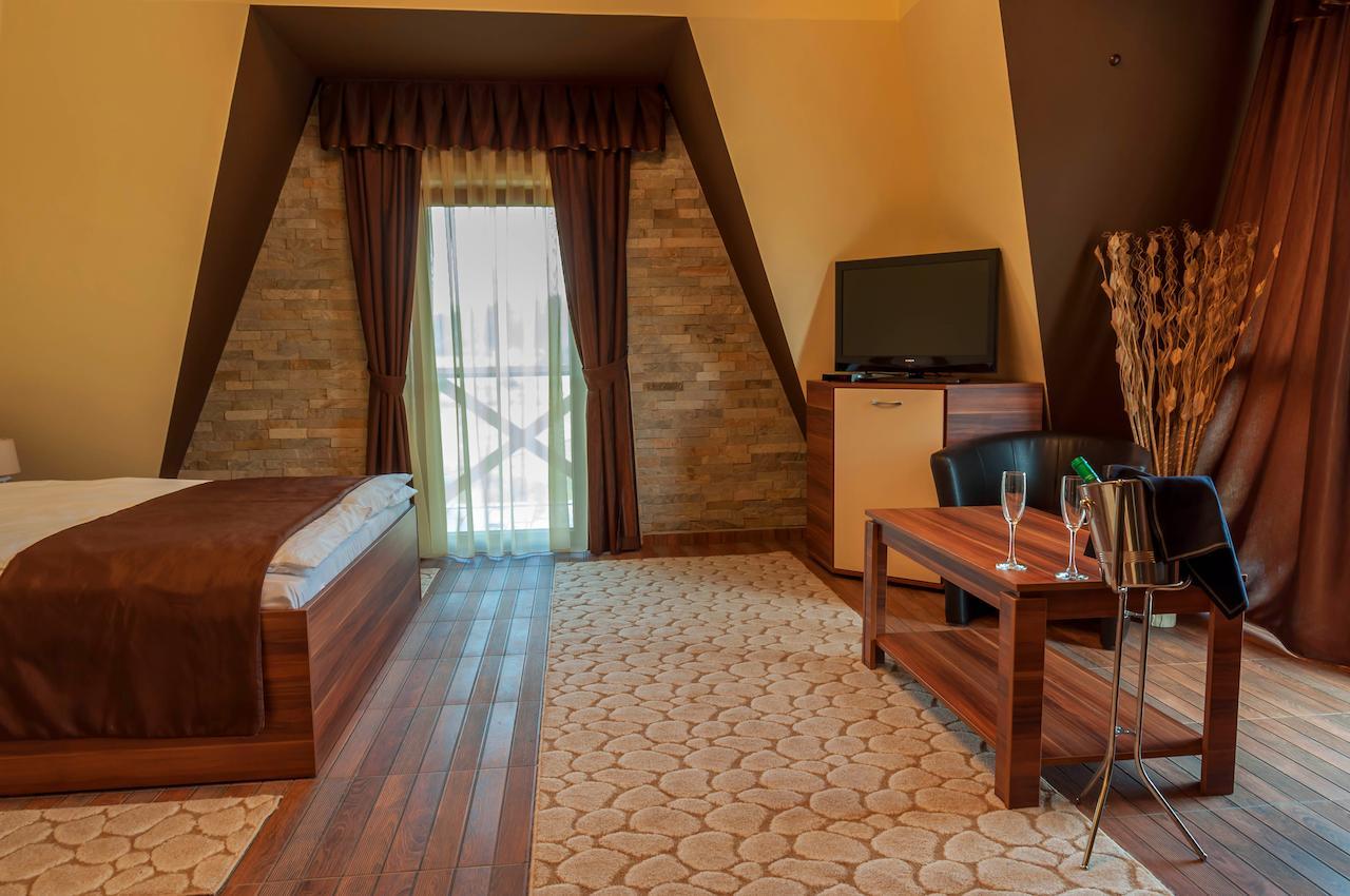 Hotel The Wind Mills Hydropark Gorna Malina Zimmer foto