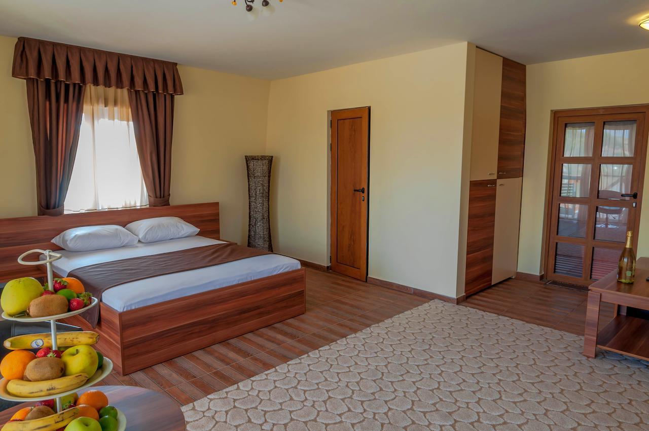 Hotel The Wind Mills Hydropark Gorna Malina Zimmer foto